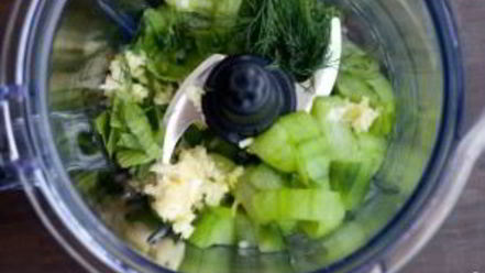 Рецепт греческого соуса с огурцами