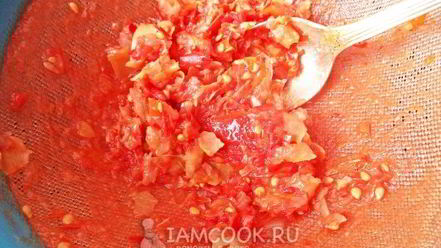 Рецепт кетчупа из помидоров с яблоками на зиму