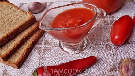 Рецепт кетчупа на зиму из помидоров с чесноком