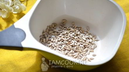 Рецепт орехового соуса для салата