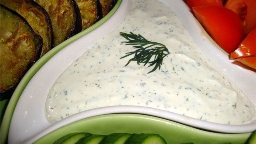 Рецепт сливочно-чесночного соус