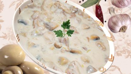 Рецепт Сливочного соуса с сушеными грибами