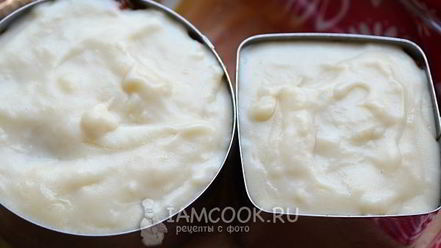 Рецепт густого крема бешамель на сковороде