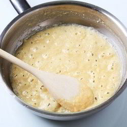 Рецепт Соуса бешамель с мускатным орехом