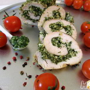 Рецепт Филе индейки с соусом песто из укропа