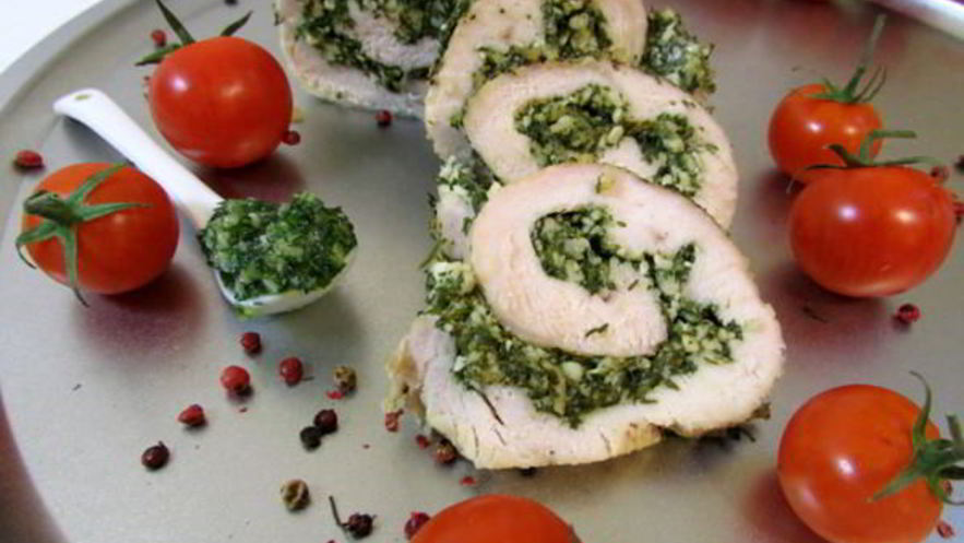 Рецепт филе индейки с соусом песто из укропа