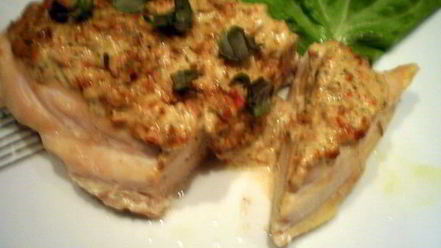 Рецепт куриного филе с соусом песто