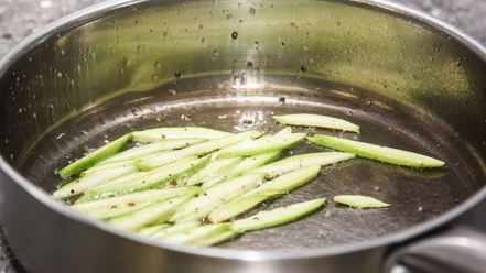 Рецепт лингвиней с соусом песто