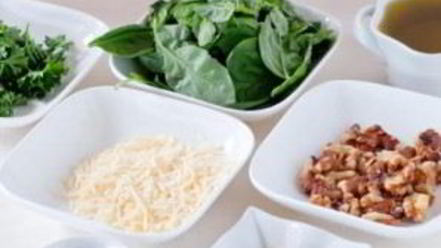 Рецепт пиццы три сыра с соусом песто