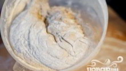 Рецепт пиццы три сыра с соусом песто