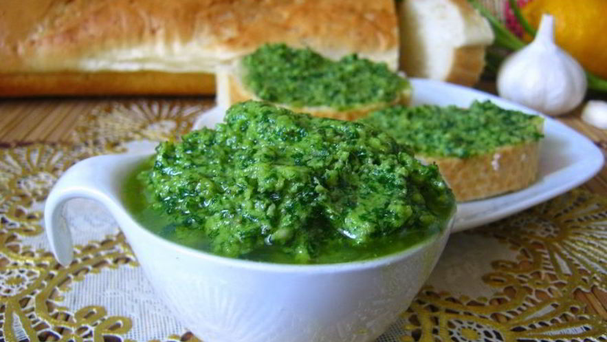 Рецепт соуса песто из петрушки
