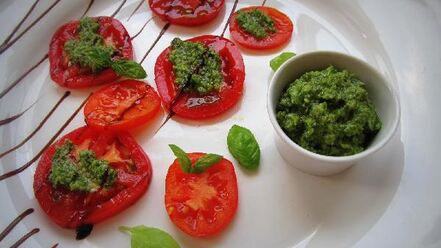 Рецепт соуса песто с базиликом