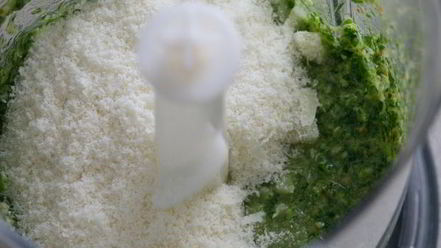 Рецепт соуса песто с черемшой