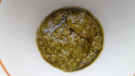 Рецепт спагетти с ветчиной, моцареллой под соусом песто