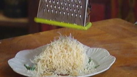 Рецепт закуски из козьего сыра с соусом песто