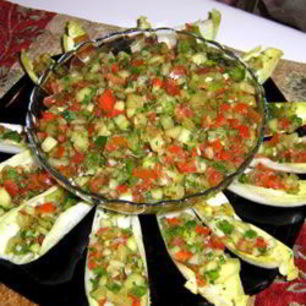 Рецепт Острой сальсы с огурцами и сладким перцем