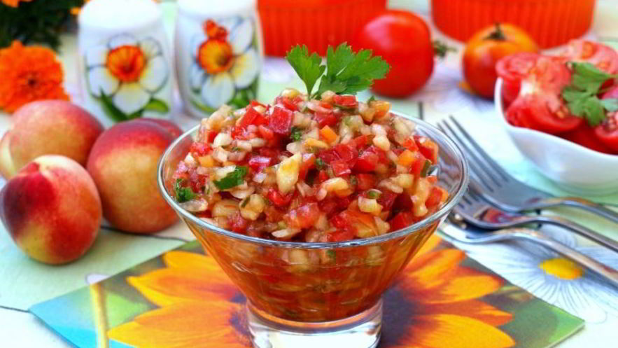 Рецепт овощной сальсы с персиками