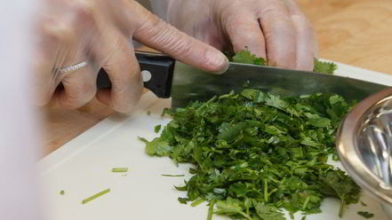 Рецепт сальсы из летних помидоров