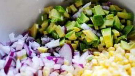 Рецепт сальсы из свежей кукурузы и авокадо