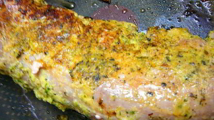 Рецепт свиной вырезки маринованной в кинзе и томатная сальса