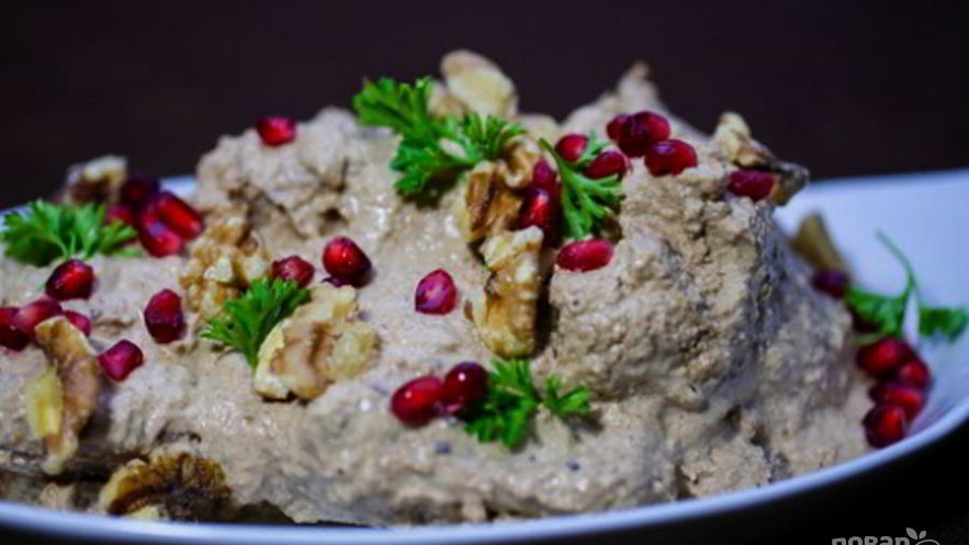 Рецепт сациви из курицы с грецкими орехами