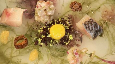 Рецепт строганины, тартар и солонина из омуля на льду