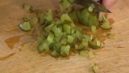 Рецепт сэндвича с рыбными пальчиками и тартаром