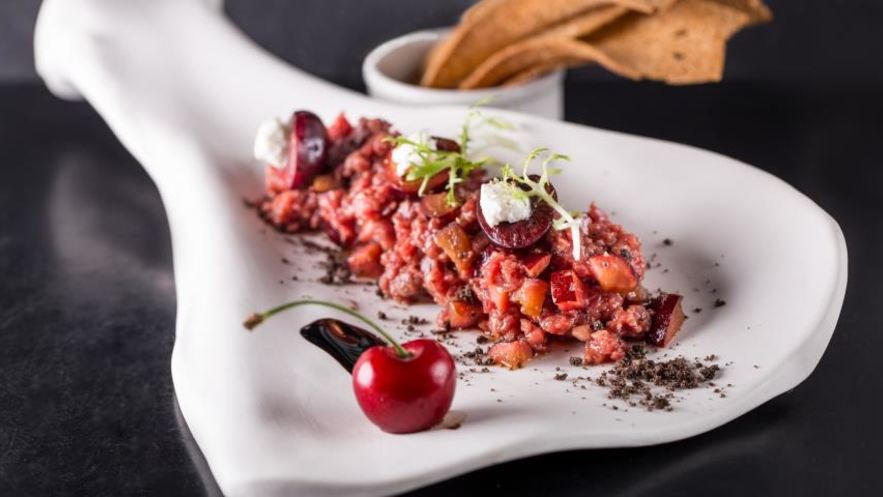 Рецепт тартара из говядины с черешней