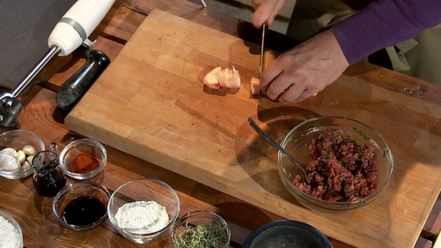 Рецепт тартара из говядины с мозговой косточкой