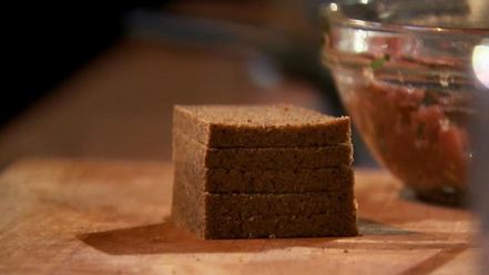 Рецепт тартара из говядины с мозговой косточкой