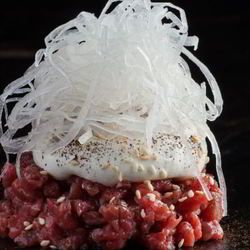 Рецепт Тартара из говядины с таледжио и дайконом