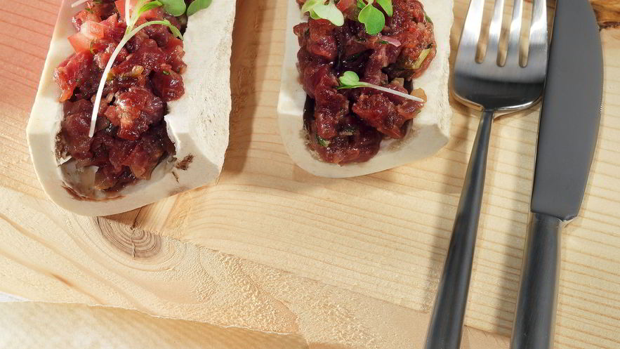 Рецепт тартара из говядины с тройной картошкой