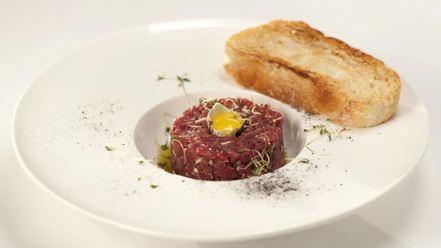 Рецепт тартара из говядины с трюфельным маслом