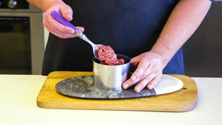 Рецепт тартара из говядины в стиле суши-бара