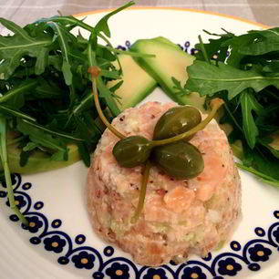 Рецепт Тартара из лосося авокадо и каперсами