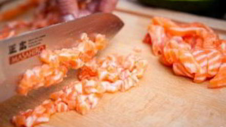 Рецепт тартара из лосося с авокадо