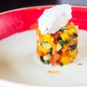 Рецепт Тартара из овощей в соусе из йогурта