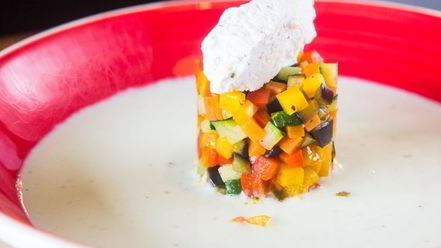 Рецепт тартара из овощей в соусе из йогурта