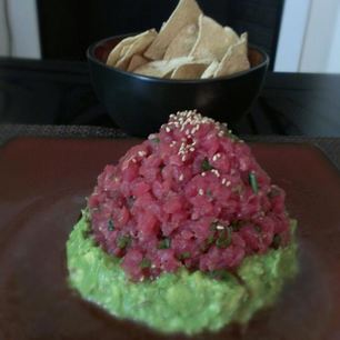 Рецепт Тартара из тунца с авокадо