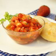 Рецепт Тартара клубнично-помидорный