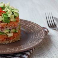 Рецепт Тартара с лососем и авокадо