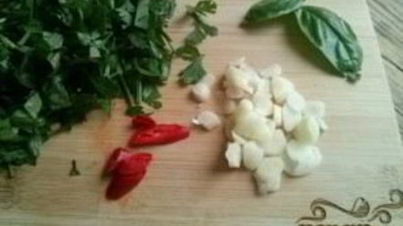 Рецепт соуса ткемали с базиликом