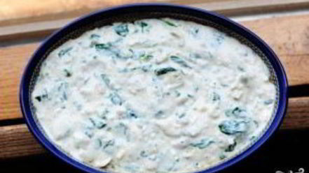 Рецепт сырного соуса с артишоками и шпинатом