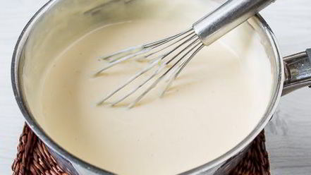 Рецепт сырного соуса со шпинатом