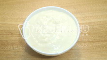 Рецепт сырного соуса-заправки для салатов