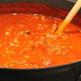 Рецепт Томатна-мясного соус