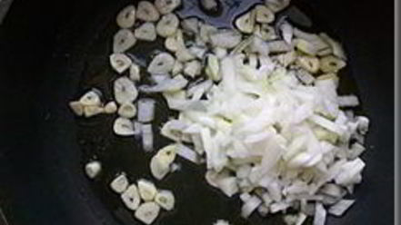 Рецепт томатного соуса с тунцом для спагетти