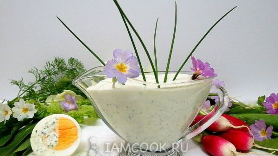 Рецепт зеленого сметанного соуса