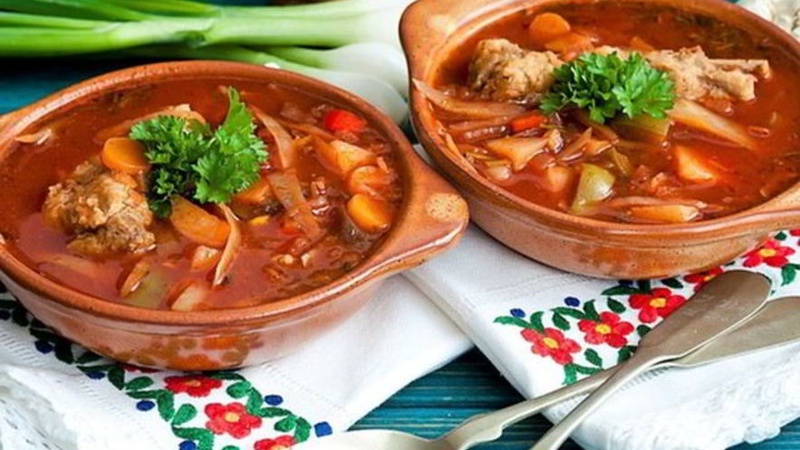 Рецепт борща на свиных ребрах