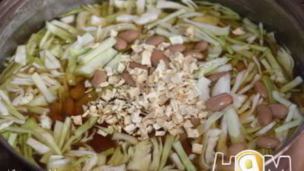 Рецепт борща с бычками по-одесски